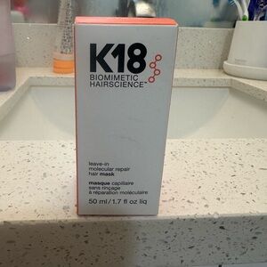 K18 Biomimetic Hairscience Leave-In Hair Mask